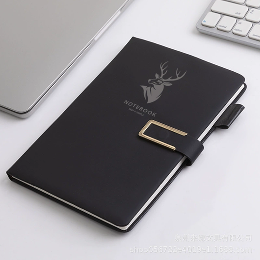 Agendă AristoNote A5 cu închidere magnetică, copertă din piele ecologică, culoare neagră – elegantă și practică pentru birou sau uz personal.