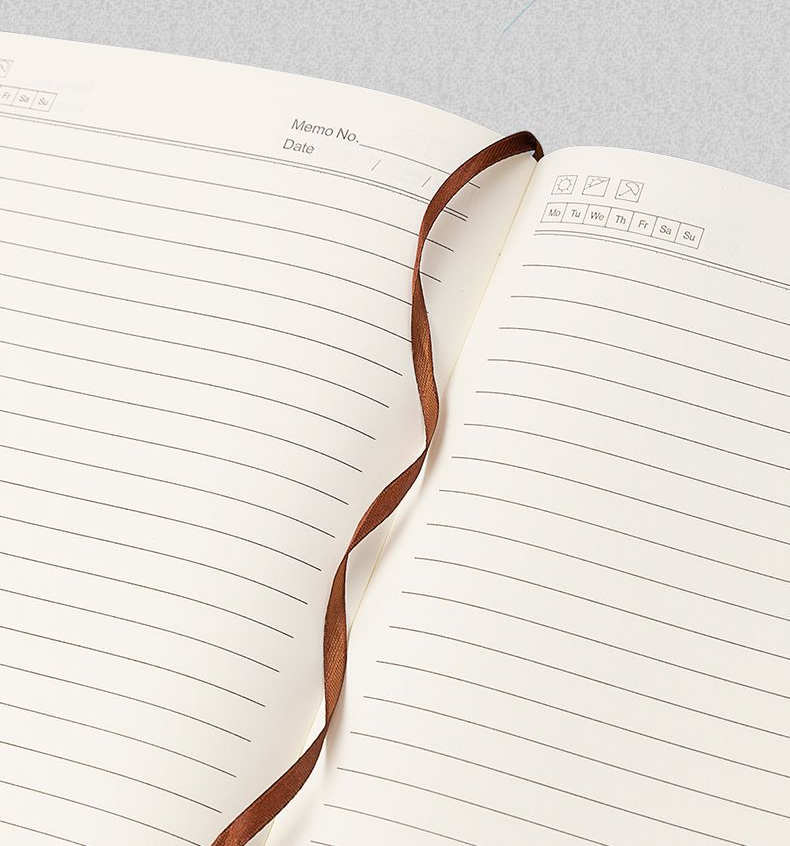 Agendă AristoNote A5 cu închidere magnetică, copertă din piele ecologică, culoare neagră – elegantă și practică pentru birou sau uz personal.
