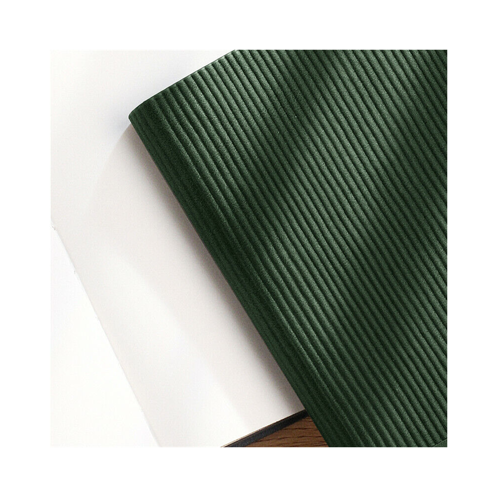 Agendă AristoNote verde, format A5, cu copertă flexibilă din piele ecologică – ideală ca jurnal personal sau planificator elegant.